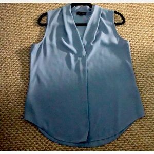 Le Chateau sleeveless top 🌞